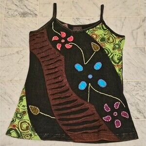 NWT: Yantra's Collection Black Tank with Flower Design. Size Medium.